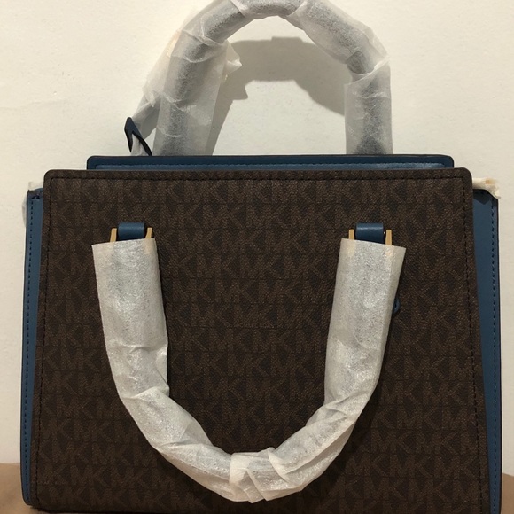 Michael Kor Bag (BRAND NEW) - Picture 2 of 5